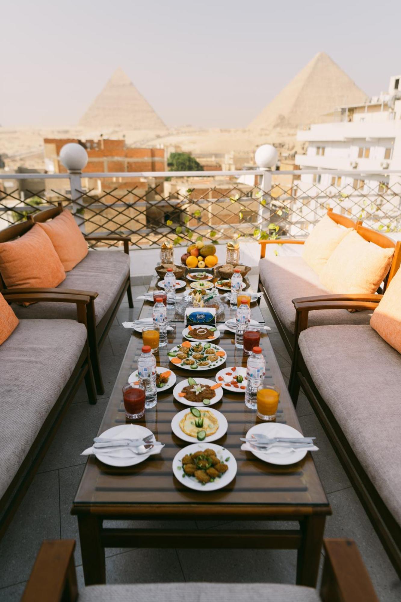 Jimmy Pyramids Hotel Kafrat al Jabal Bagian luar foto