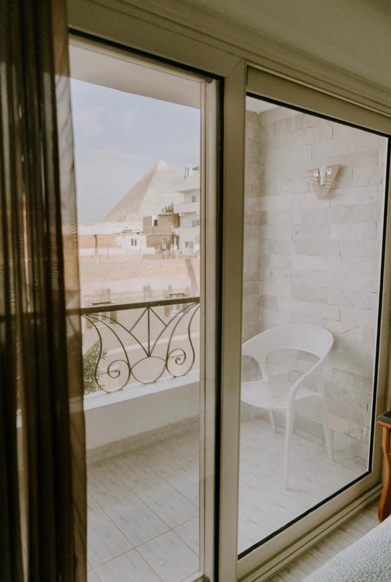 Jimmy Pyramids Hotel Kafrat al Jabal Bagian luar foto