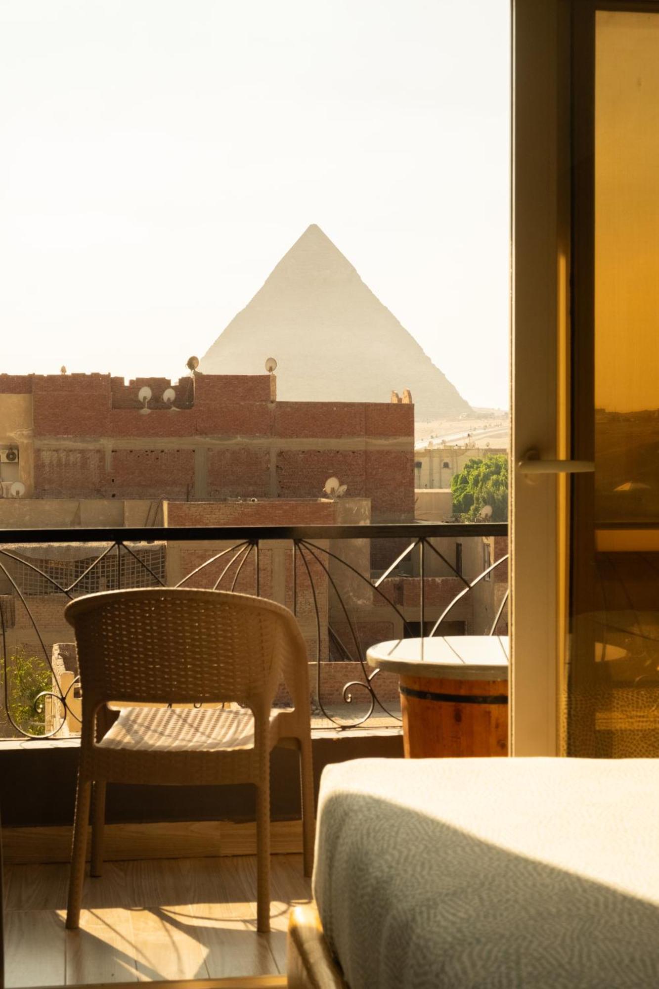 Jimmy Pyramids Hotel Kafrat al Jabal Bagian luar foto