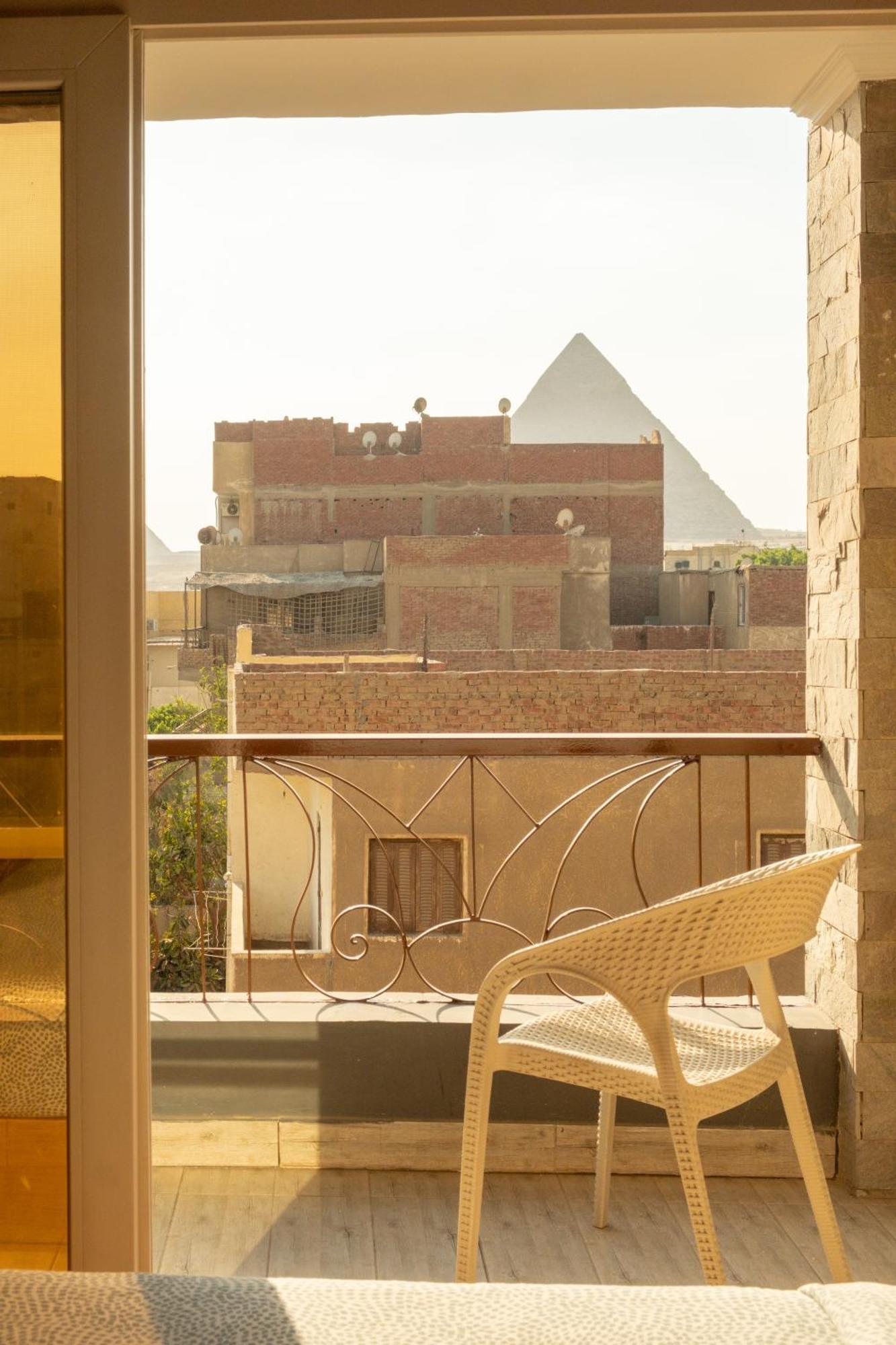 Jimmy Pyramids Hotel Kafrat al Jabal Bagian luar foto